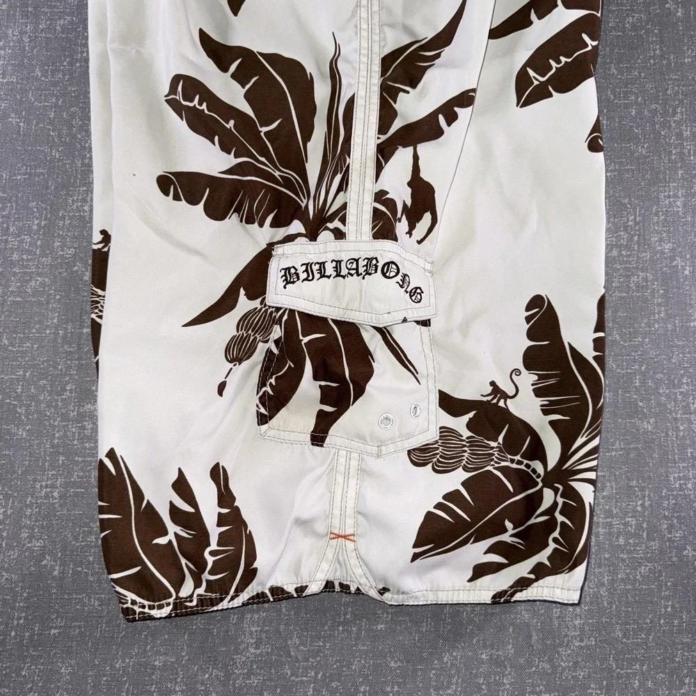 Billabong Board Shorts Mens 36 White Brown Hawaiian Floral Swim Trunks Surf